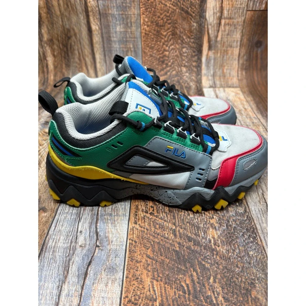 Fila Oakmont TR Youth Size 4 Grey Green Blue Red Yellow 3JM01579-051